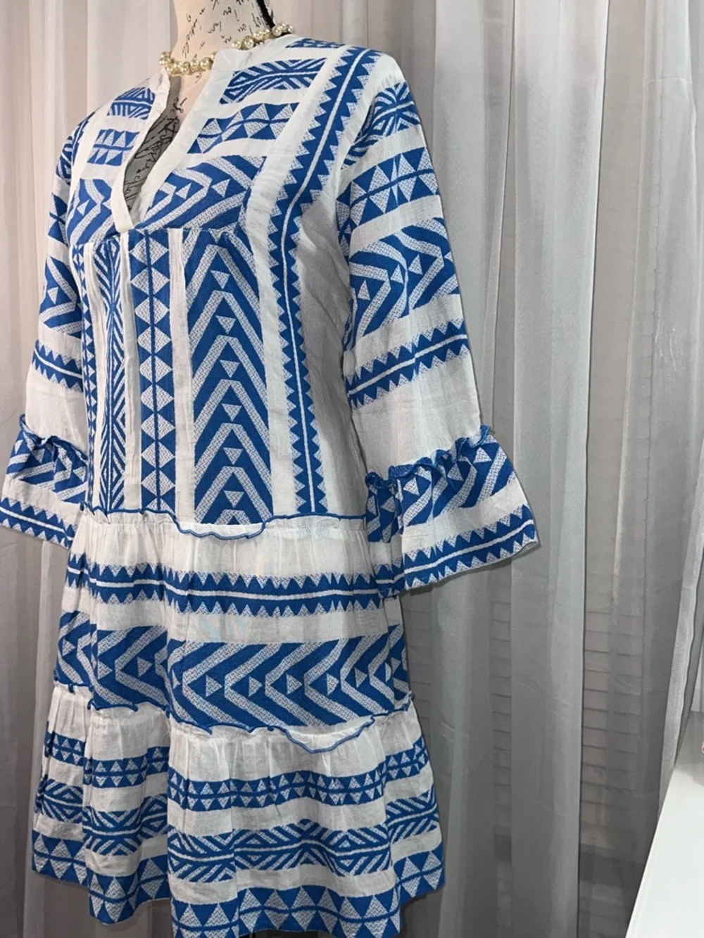 THML Light Blue and White Women's Top - Picture 5 of 9